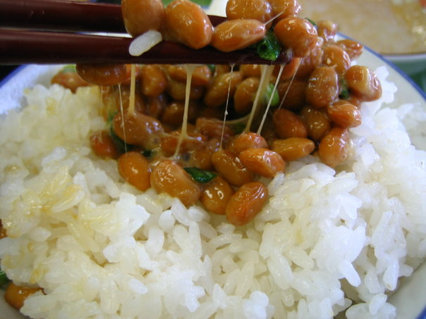 Natto_on_rice