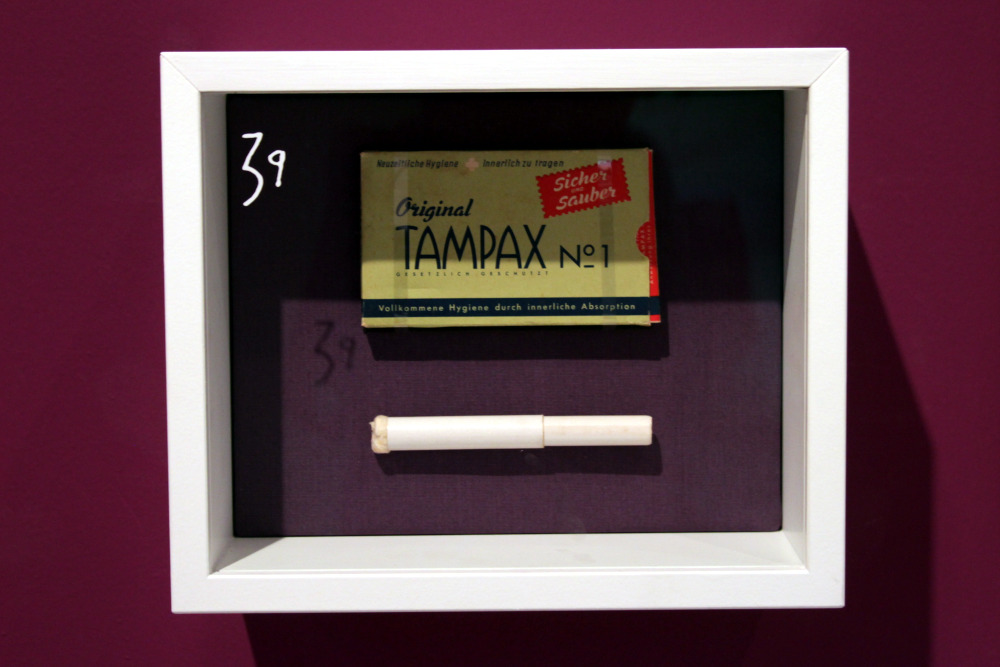 Tampony Tampax z aplikatorem, lata 50. XX w.